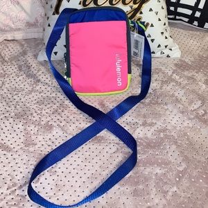 Lulemon Easy Access Crossbody Purse Cerulean Blue